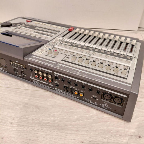 Roland Multitrack Recorders Vs-1824Cd
