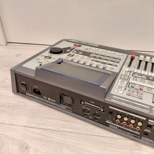Roland Multitrack Recorders Vs-1824Cd