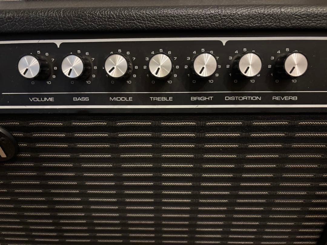 Yamaha Guitar Amplifier J-45