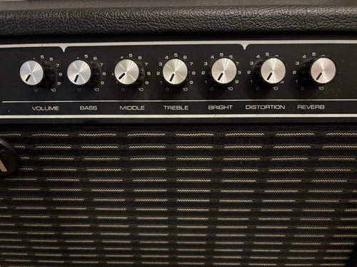 Yamaha Guitar Amplifier J-45