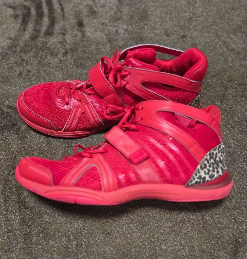 Sneakers 28.0