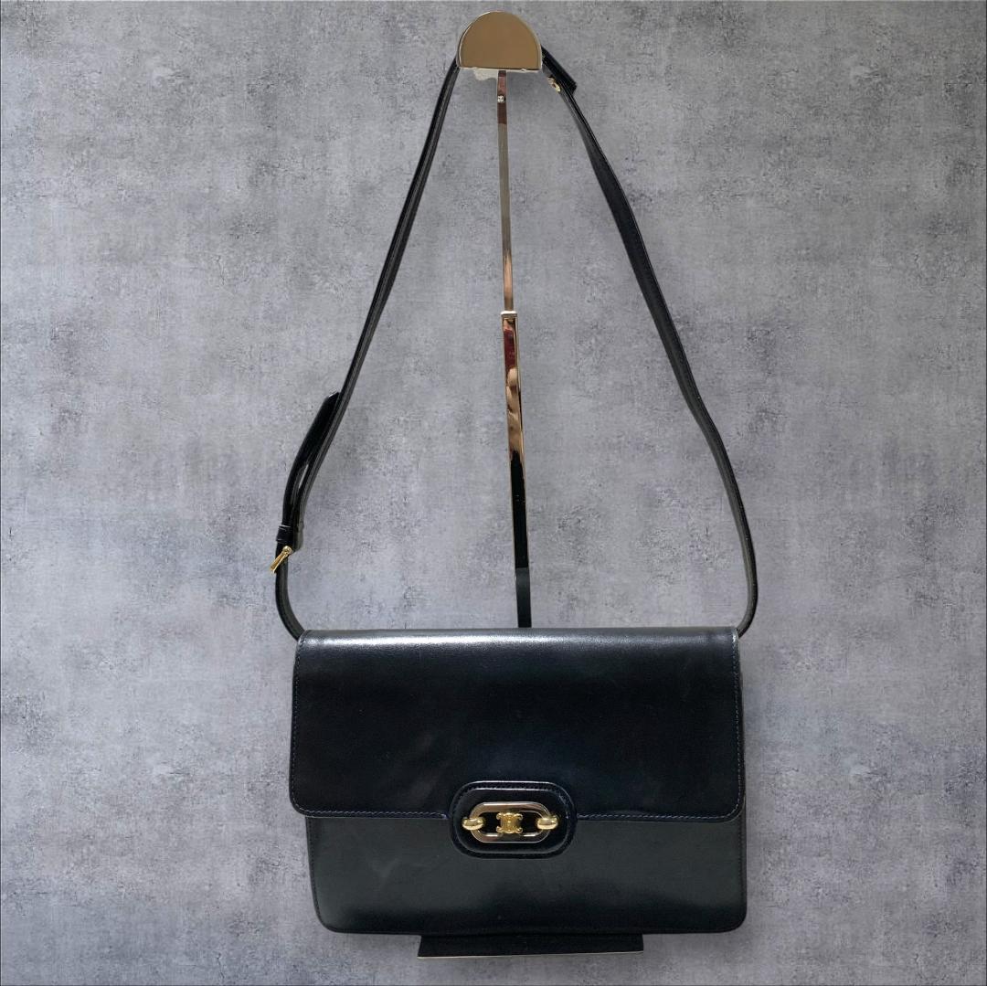 Celine Shoulder Bags