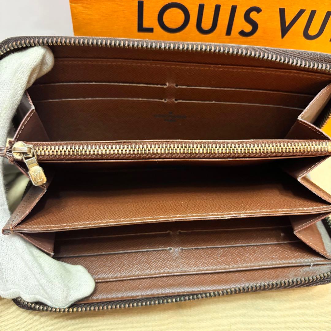 Louis Vuitton Long Wallets