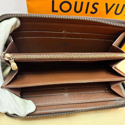 Louis Vuitton Long Wallets