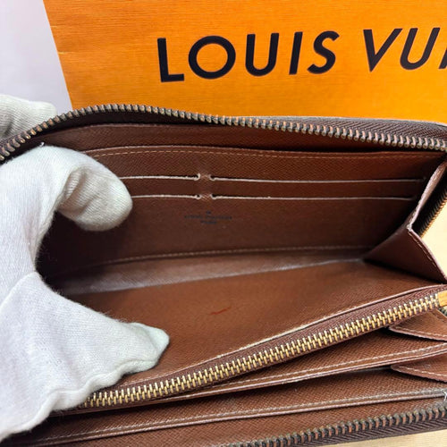 Louis Vuitton Long Wallets