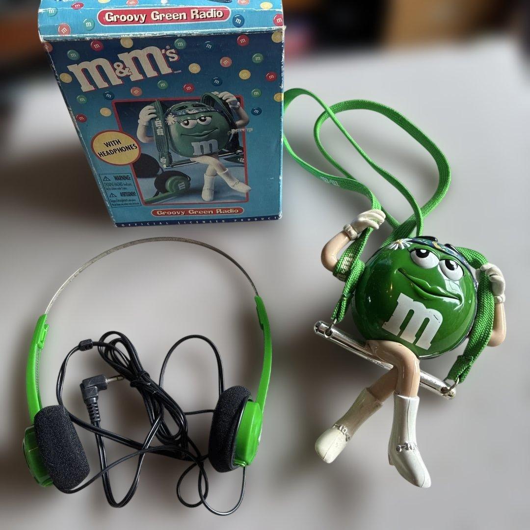 Others M&M'S Groovy Green Radio