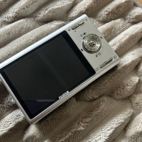 Fujifilm Compact Digital Camera Aespa Finepix Z