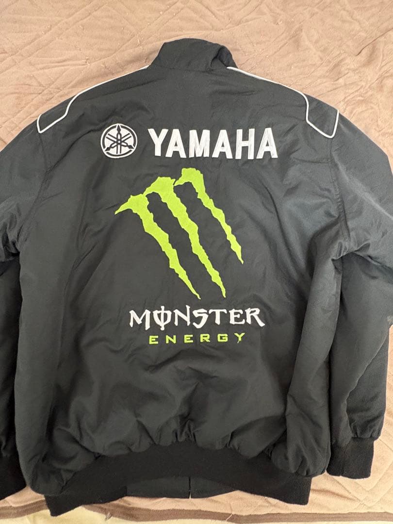Monster Energy Jackets L Yamaha Tech3