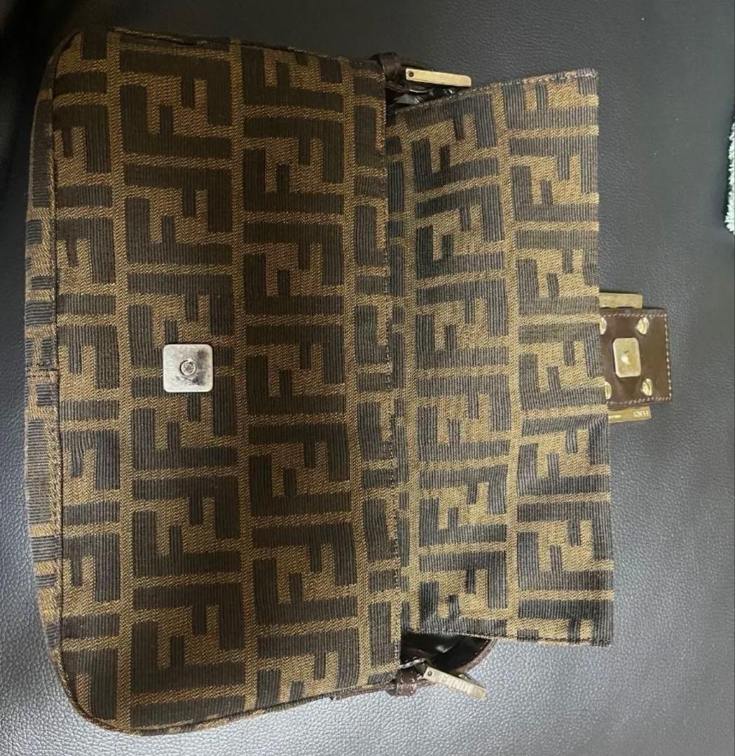 Fendi Shoulder Bags