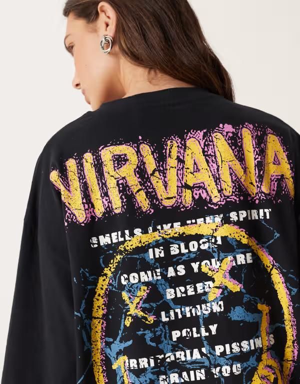 Short Sleeve (T -Shirt) Asos Designirvana Unisex Boxy Oversized Tshirt With