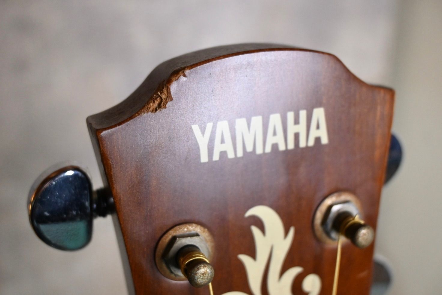 Yamaha Acoustic Guitar Used Apx-3A