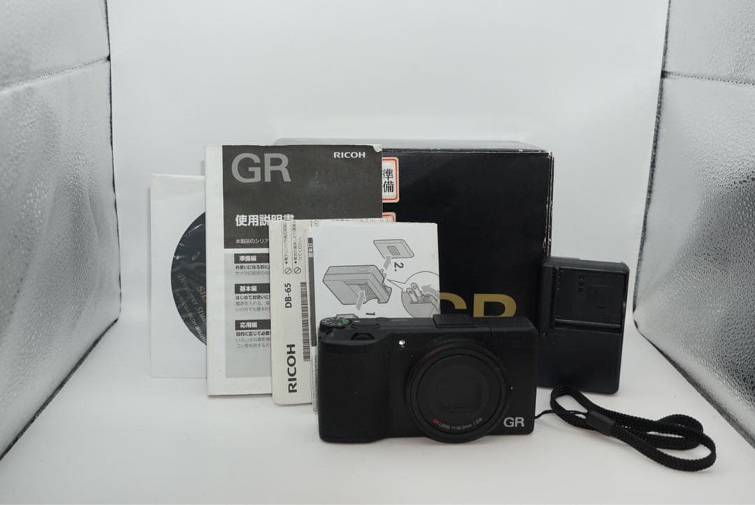 Compact Digital Cameras Ricoh Gr