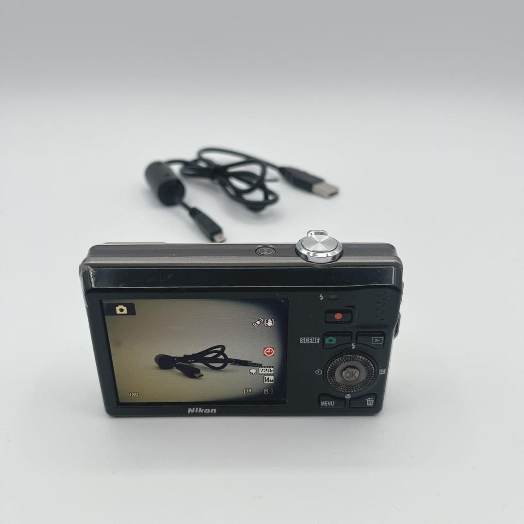 Nikon Compact Digital Cameras Coolpix S6000 7