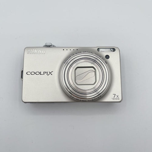 Nikon Compact Digital Cameras Coolpix S6000 7