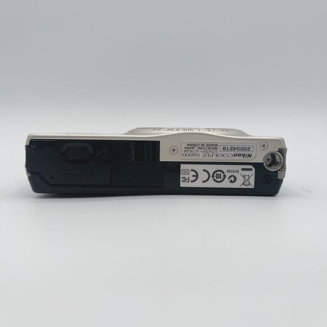 Nikon Compact Digital Cameras Coolpix S6000 7