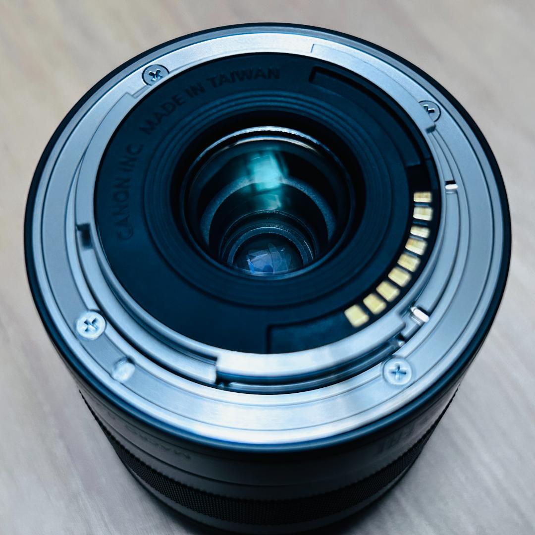 Canon Lens (Zoom) Ef-M18-55Mm F3.5-5.6 Is Stm+Ew-54
