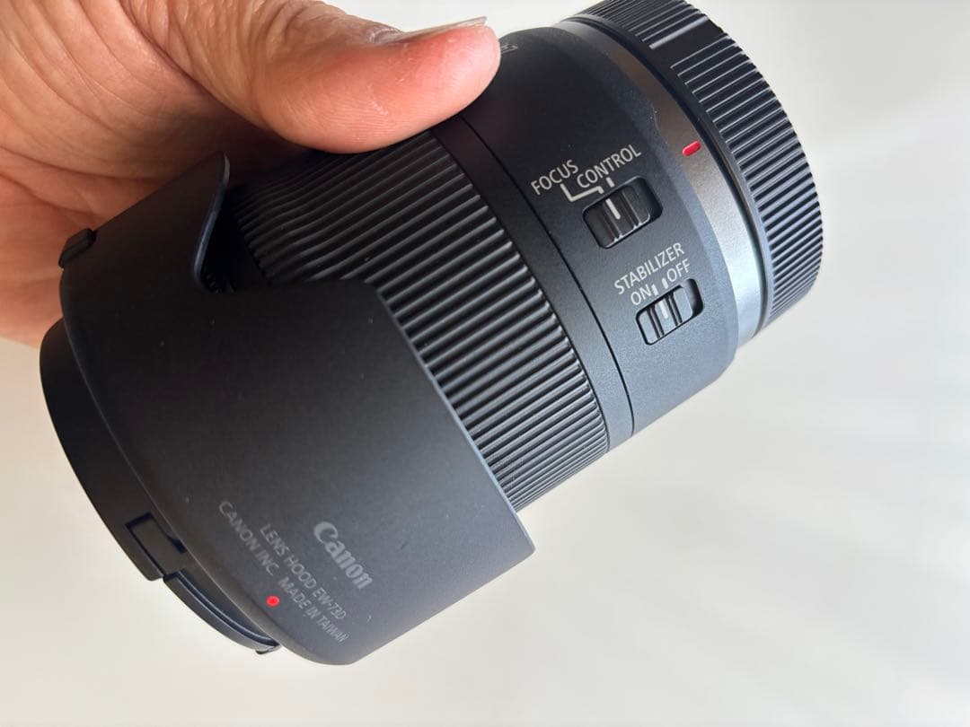 Canon Lens (Zoom) 24-105Mm