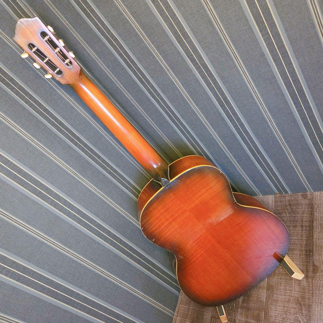 Yamaha Acoustic Guitars 0 No.4