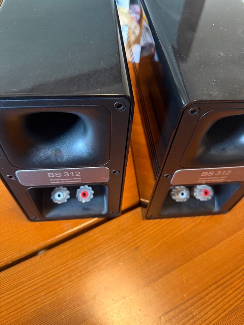 Elac Speaker Stand Bs312