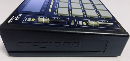 Akai Professional Sampler Mpc1000 Bk