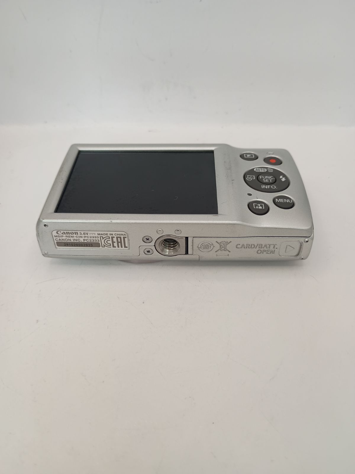 Compact Digital Camera 4960 Canon Ixy 200