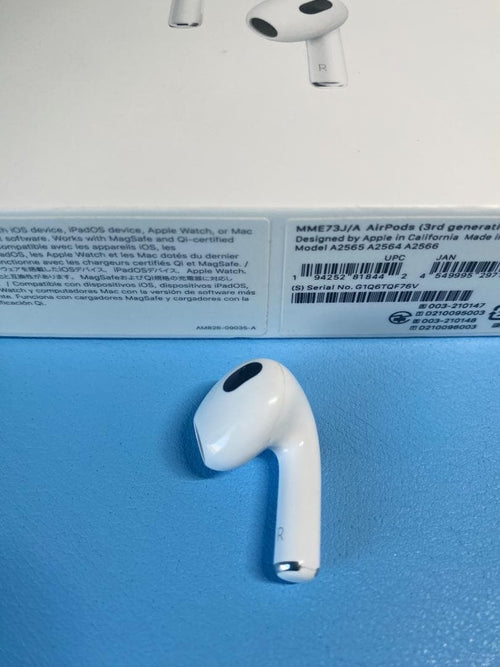 Apple Airpods Body 3 R A2565 Xntn