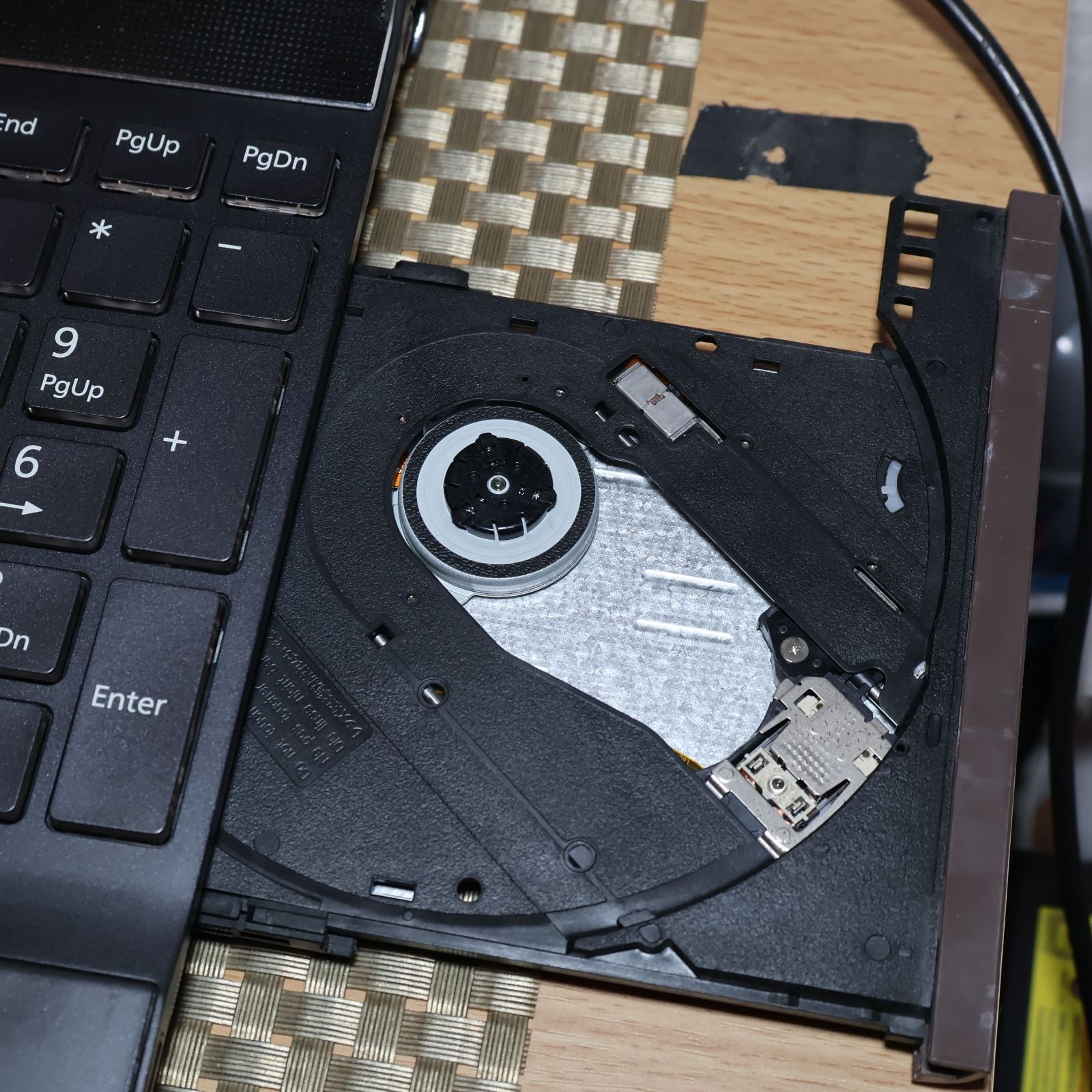 Fujitsu Windows Notebook Body Win11 I7/ 8G/Ssd/Dvd/ /Typec