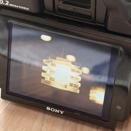 Sony Digital Slrs 330 2