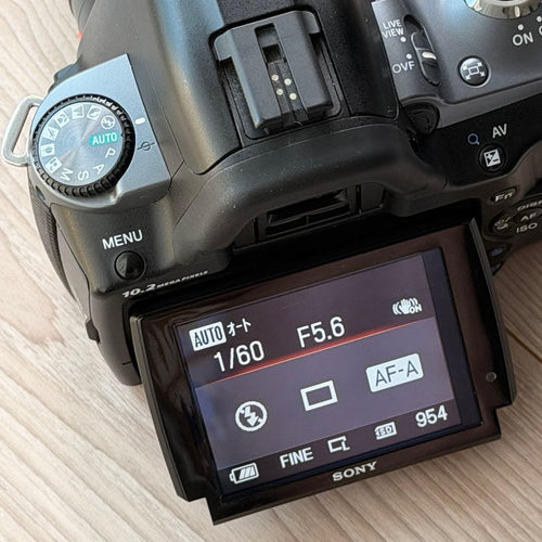 Sony Digital Slrs 330 2