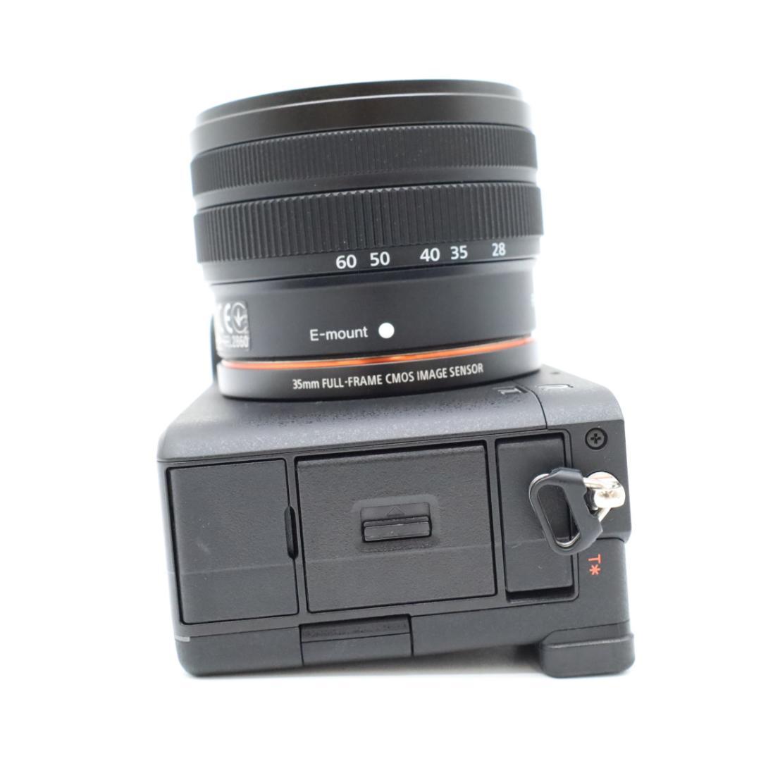 Sony Mirrorless Interchangeable Lens Cameras 7C 9,335