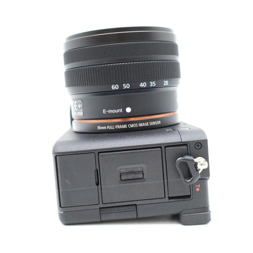 Sony Mirrorless Interchangeable Lens Cameras 7C 9,335