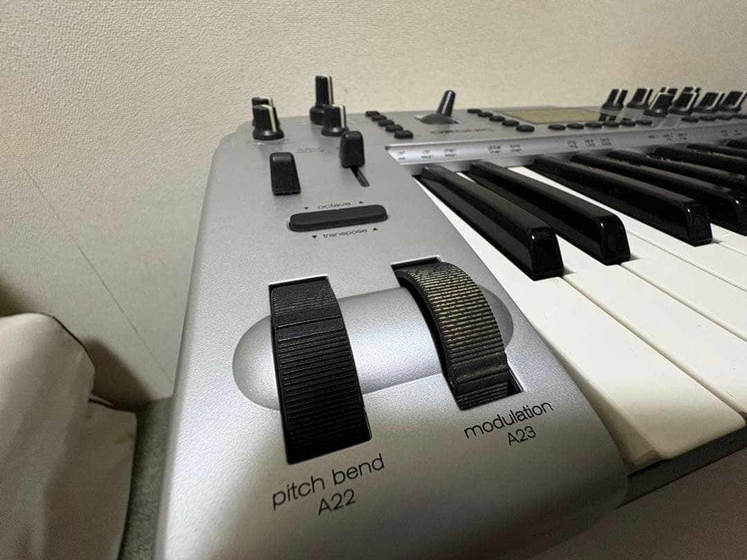 Midi Keyboard Pad M-Audio Ozonic 37