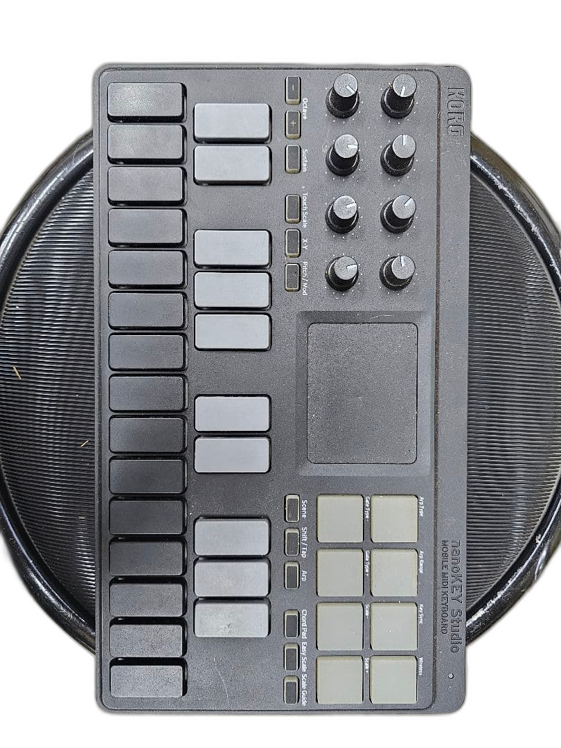 Korg Midi Keyboard Pad Nanokey Studio