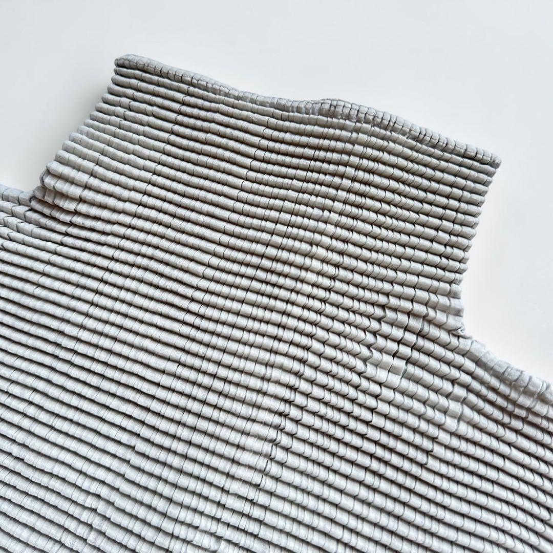 Pleats Please Long-Sleeve Issey Miyake