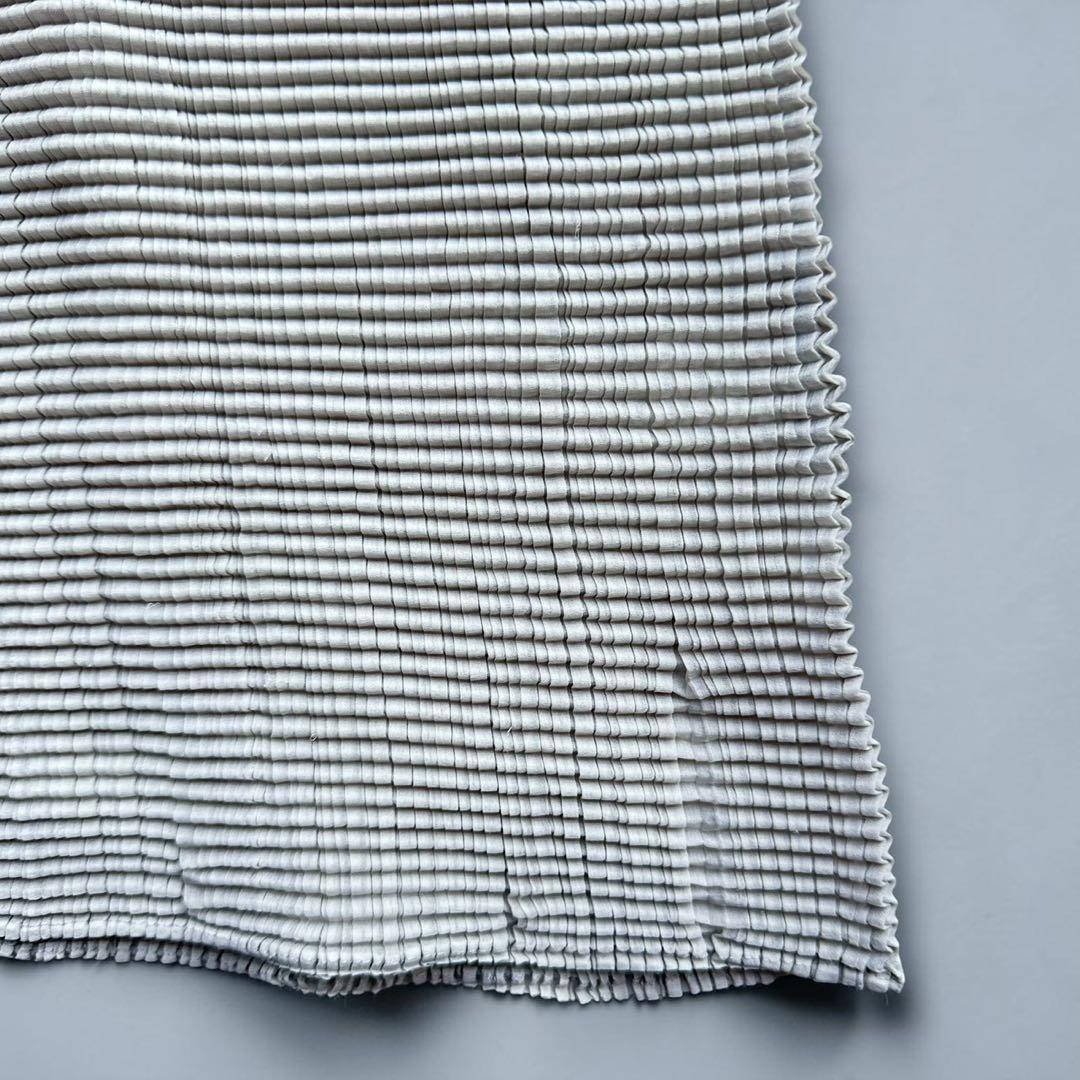 Pleats Please Long-Sleeve Issey Miyake