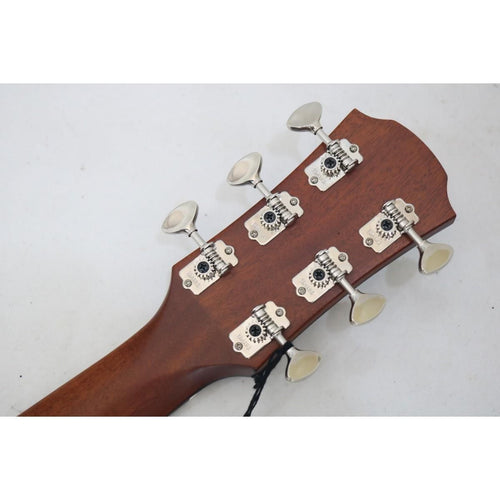 Yamaha Acoustic Guitar