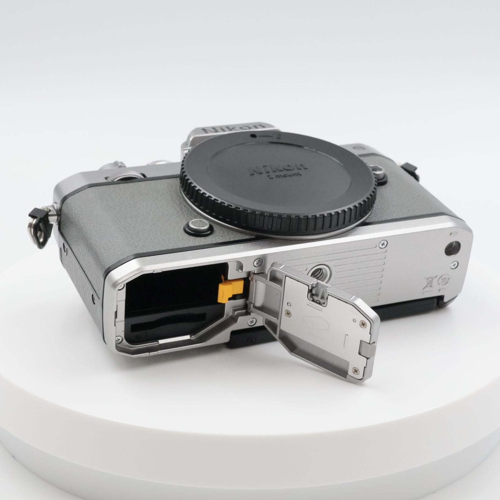 Nikon Mirrorless Interchangeable Lips 28282 Z Fc