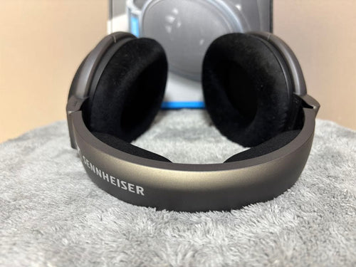 Sennheiser Wired Headphones Hd 600
