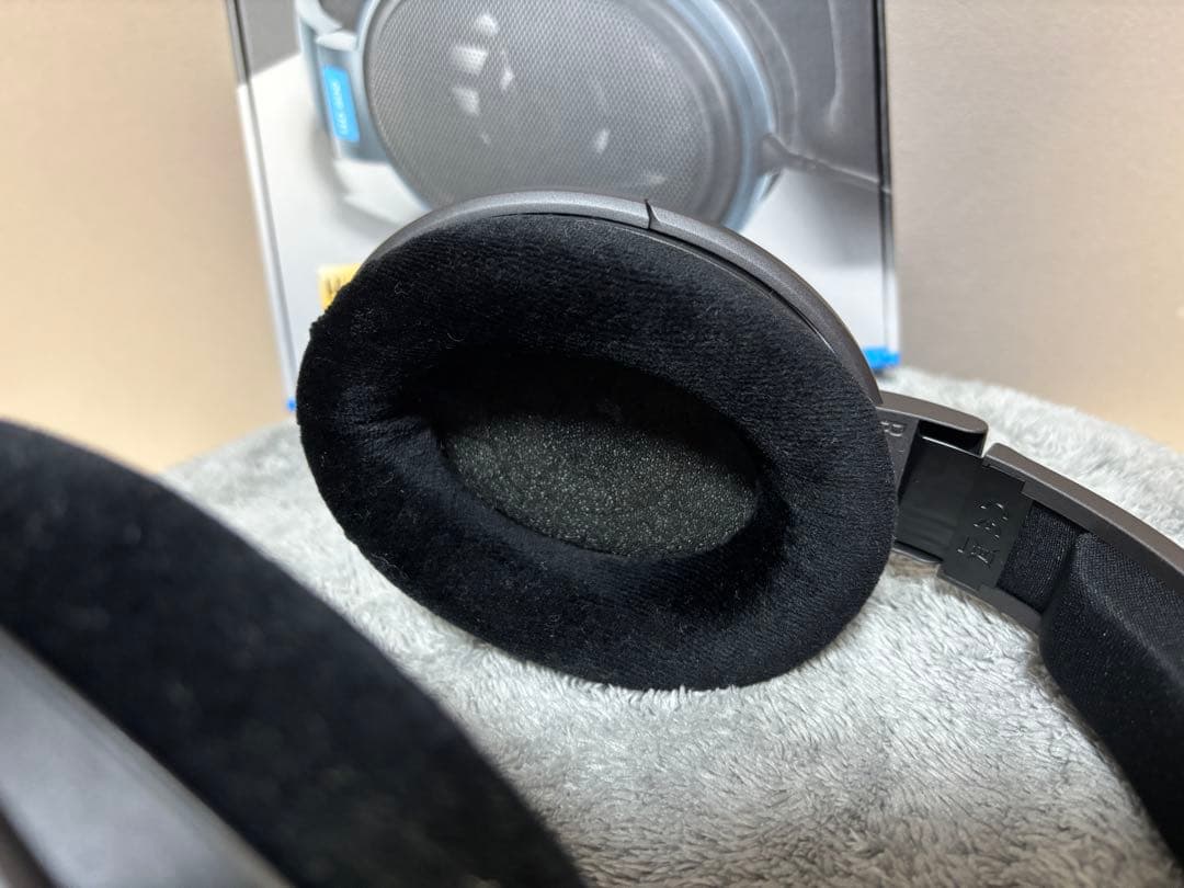 Sennheiser Wired Headphones Hd 600