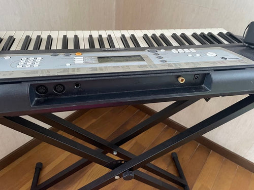 Keyboards Digital Pianos Yamaha Psr E203