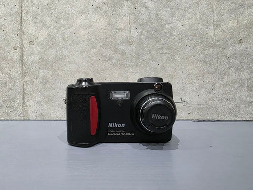 Other Nikon Coolpix 800