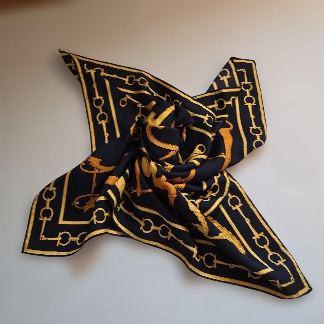 Gucci Bandanas Thin Scarves