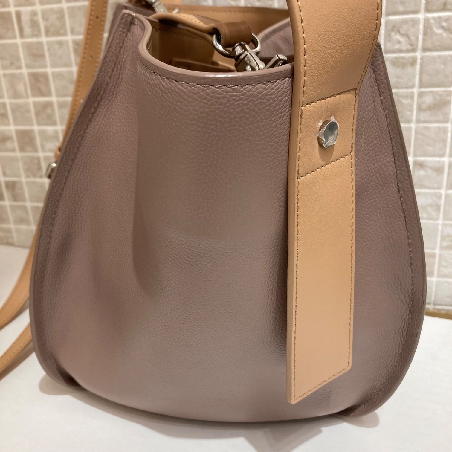 The Dilettante Shoulder Bag 2Way 26,400 No. 107T