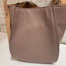The Dilettante Shoulder Bag 2Way 26,400 No. 107T