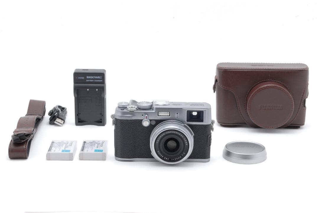 Fujifilm Compact Digital Camera X100 #384