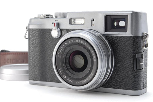 Fujifilm Compact Digital Camera X100 #384