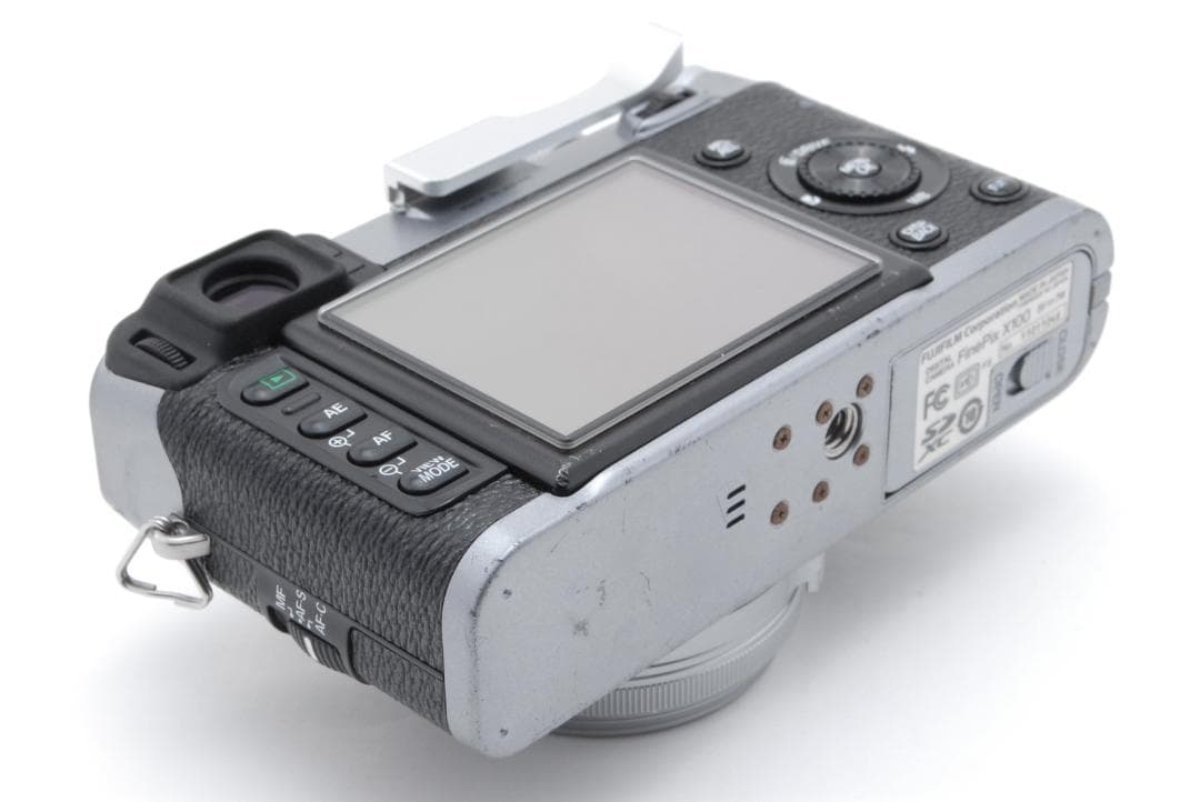 Fujifilm Compact Digital Camera X100 #384