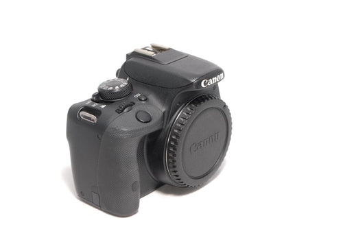 Canon Digital Slrs Kiss X7 W