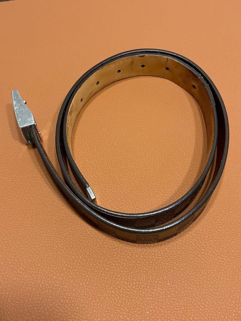 Louis Vuitton Belts M6803