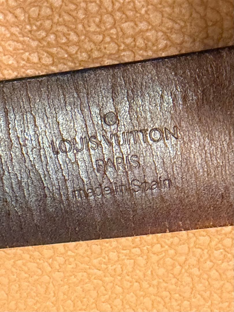 Louis Vuitton Belts M6803